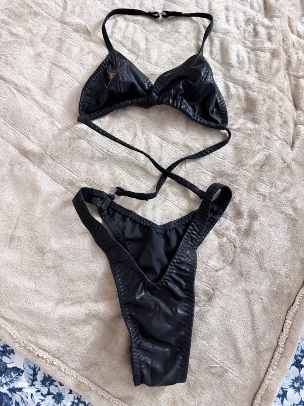 Black Shimmer Practice Show Bikini 👙